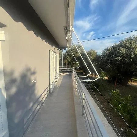Stratos' Apartment *